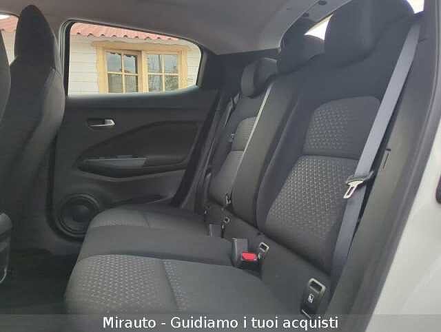 Nissan Juke 1.0 DIG-T 114 CV Acenta