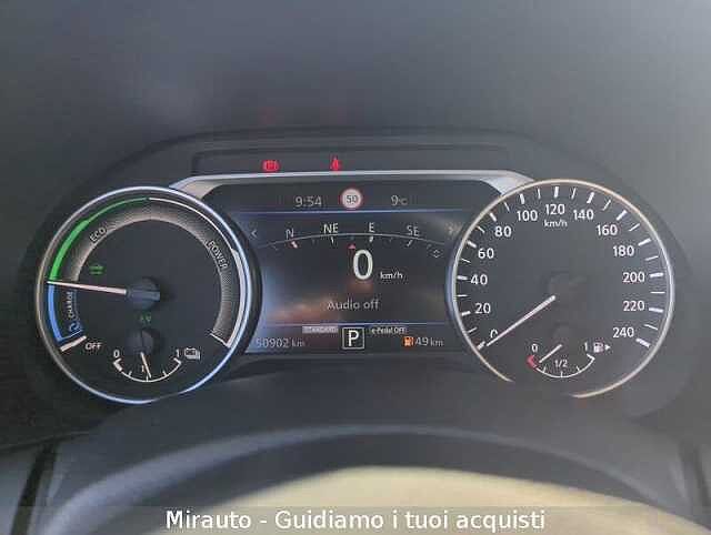 Nissan Juke 1.6 HEV N-Connecta Auto