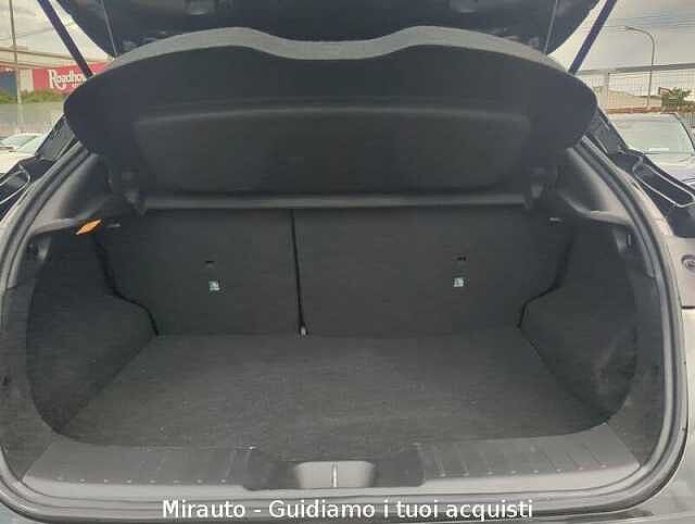 Nissan Juke 1.6 HEV Premiere Edition Auto