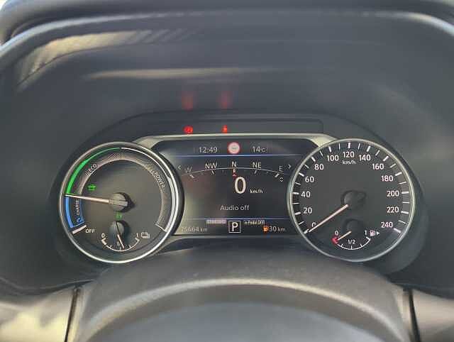 Nissan Juke 1.6 HEV Premiere Edition Auto