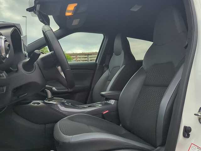 Nissan Juke 1.6 HEV N-Connecta Auto