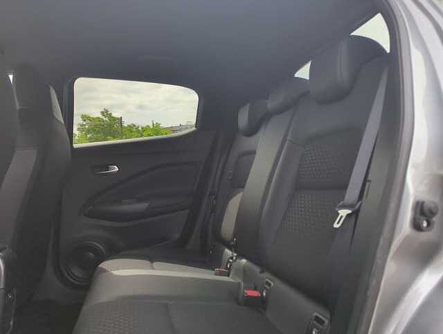 Nissan Juke 1.6 HEV N-Connecta Auto