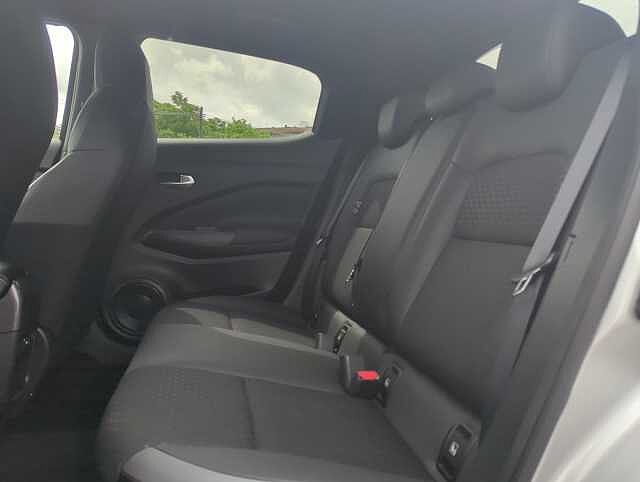 Nissan Juke 1.6 HEV N-Connecta Auto