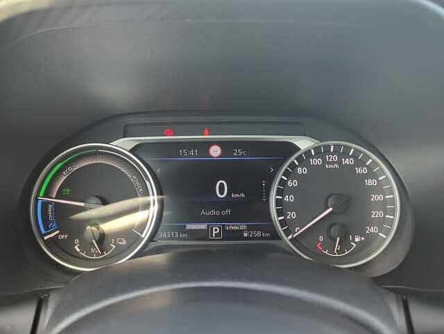 Nissan Juke 1.6 HEV N-Connecta Auto