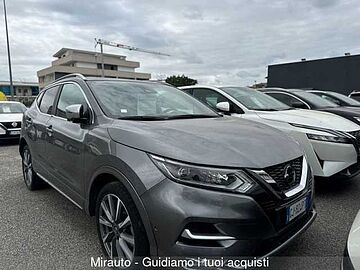 Nissan Qashqai 2ª serie Qashqai 1.3 DIG-T 160 CV DCT Tekna+ Dynamic Standard Grigio
