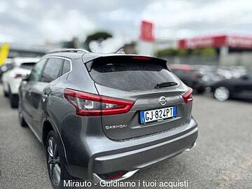 Nissan Qashqai 2ª serie Qashqai 1.3 DIG-T 160 CV DCT Tekna+ Dynamic Standard Grigio