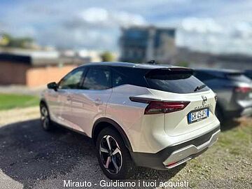 Nissan Qashqai 3&ordf; serie Qashqai MHEV 140 CV N-Connecta Bianco