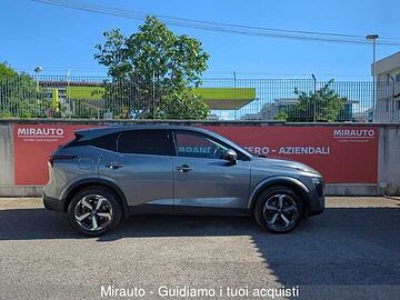 Nissan Qashqai 3&ordf; serie Qashqai MHEV 140 CV N-Connecta Grigio scuro