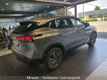 Nissan Qashqai 3&ordf; serie Qashqai MHEV 140 CV Business Grigio scuro