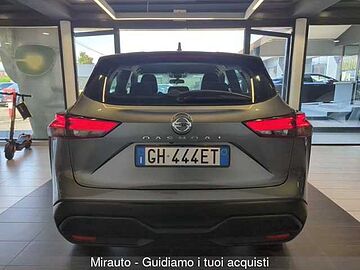 Nissan Qashqai 3&ordf; serie Qashqai MHEV 140 CV Business Grigio scuro