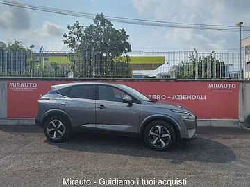 Nissan Qashqai 3&ordf; serie Qashqai MHEV 140 CV N-Connecta Grigio scuro