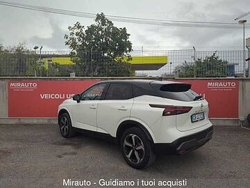 Nissan Qashqai 3&ordf; serie Qashqai MHEV 158 CV Xtronic N-Connecta Bianco