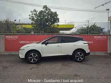 Nissan Qashqai 3&ordf; serie Qashqai MHEV 158 CV Xtronic N-Connecta Bianco