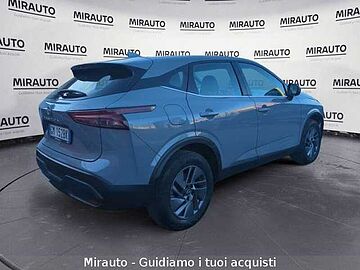 Nissan Qashqai MHEV 140 CV Business Grigio