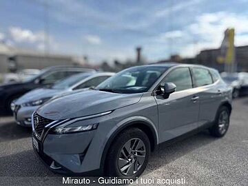 Nissan Qashqai 3&ordf; serie Qashqai MHEV 140 CV Business Grigio