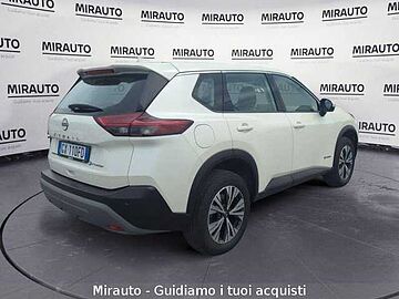 Nissan X-Trail 1.5 HEV e-4orce Acenta Auto Bianco