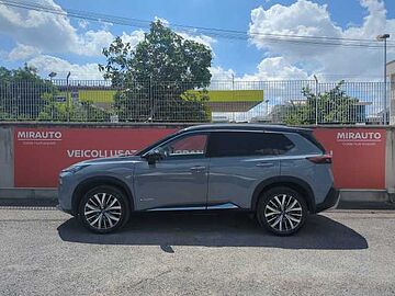 Nissan X-Trail e-Power e-4orce 4WD 7 posti Tekna Grigio