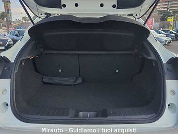 Nissan Juke 1.6 HEV N-Connecta Auto Bianco