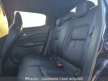 Nissan Juke 1.6 HEV Premiere Edition Auto Nero