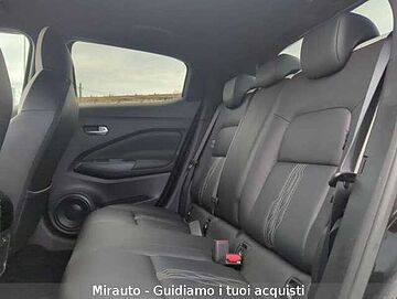 Nissan Juke 1.6 HEV Premiere Edition Auto Nero