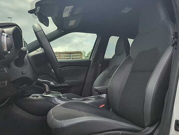 Nissan Juke 1.6 HEV N-Connecta Auto Bianco