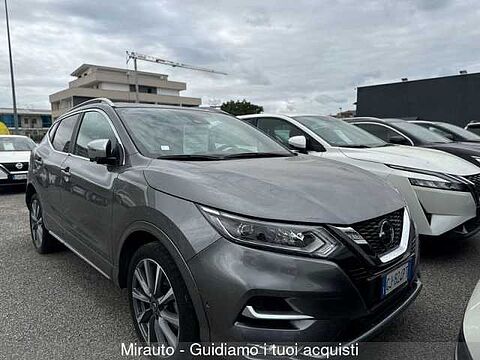 Nissan Qashqai 2ª serie Qashqai 1.3 DIG-T 160 CV DCT Tekna+ Dynamic Standard Grigio