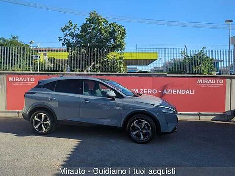 Nissan Qashqai 3&ordf; serie Qashqai MHEV 158 CV Xtronic Premiere Edition Grigio