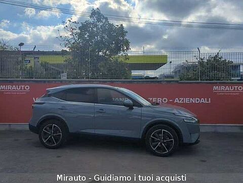 Nissan Qashqai MHEV 140 CV Tekna Grigio