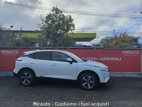 Nissan Qashqai 3ª serie Qashqai MHEV 158 CV Xtronic N-Connecta Bianco