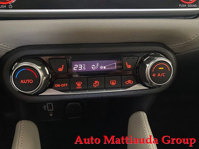 Nissan Micra IG-T 92 5 porte Tekna