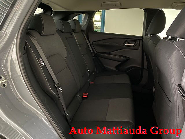 Nissan Qashqai MHEV 140 CV N-Connecta