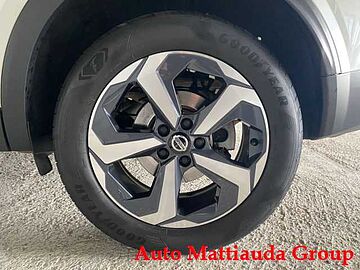 Nissan Qashqai MHEV 158 CV Xtronic N-Connecta Bianco