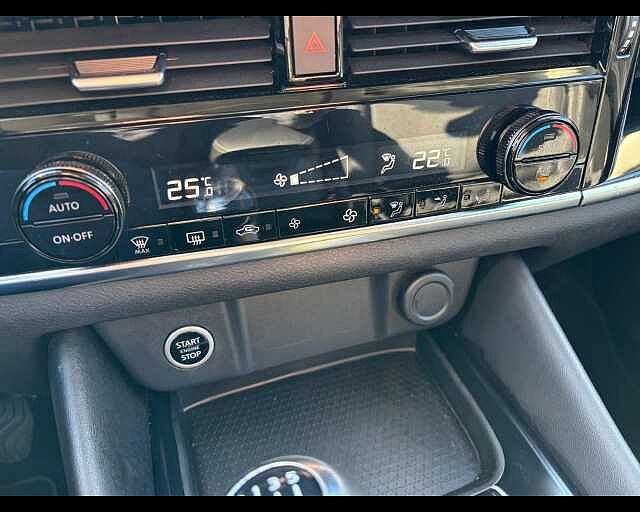 Nissan Qashqai III 2021 Qashqai 1.3 mhev N-Connecta 2wd 140cv