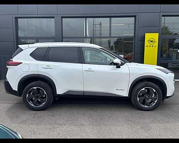 Nissan X-Trail IV X-Trail 1.5 e-power N-Connecta 2wd auto white