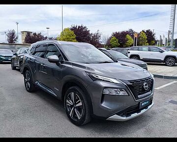Nissan X-Trail IV X-Trail 1.5 e-power Tekna e-4orce 4wd auto grey