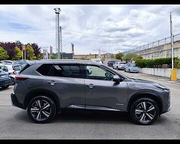 Nissan X-Trail IV X-Trail 1.5 e-power Tekna e-4orce 4wd auto grey