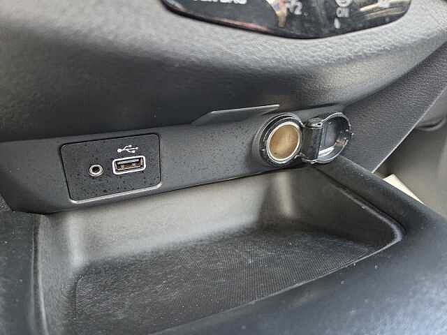 Nissan Juke 1.0 DIG-T 114 CV N-Connecta