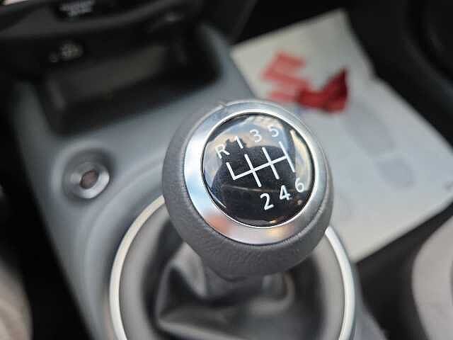 Nissan Juke 1.0 DIG-T 114 CV N-Connecta