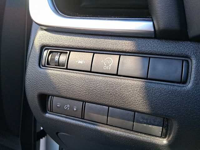 Nissan Qashqai MHEV 140 CV N-Connecta