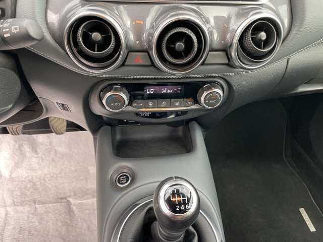 Nissan Juke 1.0 DIG-T 114 CV Tekna