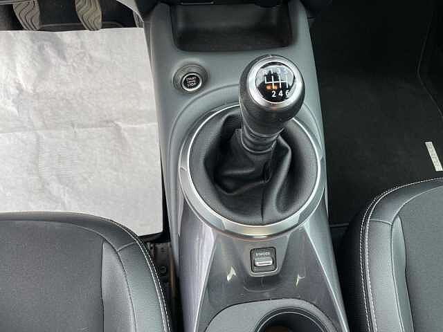 Nissan Juke 1.0 DIG-T 114 CV Tekna