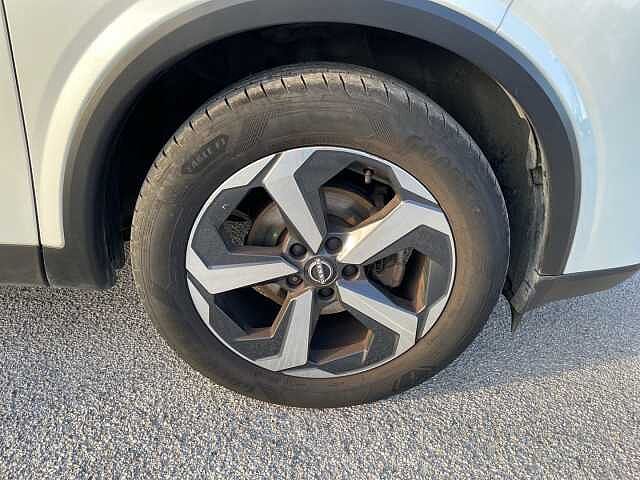 Nissan Qashqai MHEV 140 CV N-Connecta