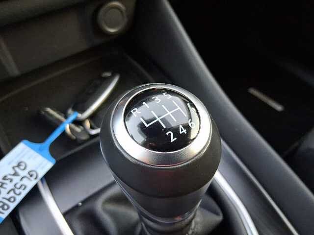 Nissan Qashqai MHEV 140 CV N-Connecta