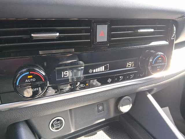 Nissan Qashqai MHEV 140 CV Tekna