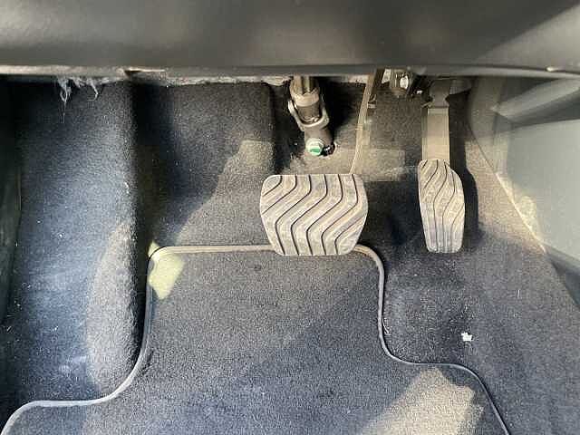 Nissan Juke 1.0 DIG-T 114 CV DCT Tekna