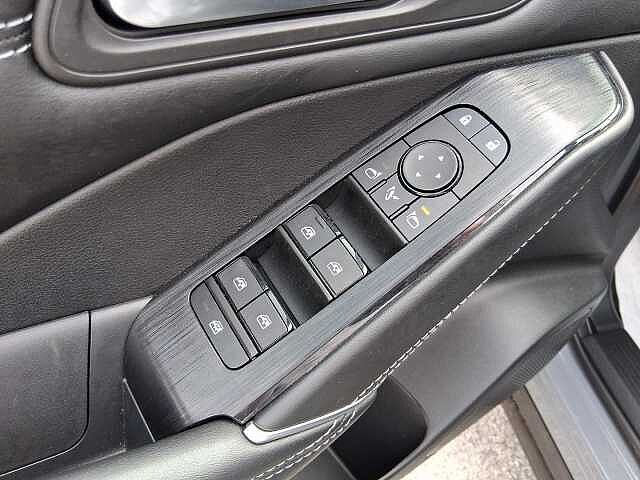 Nissan Qashqai MHEV 140 CV N-Connecta