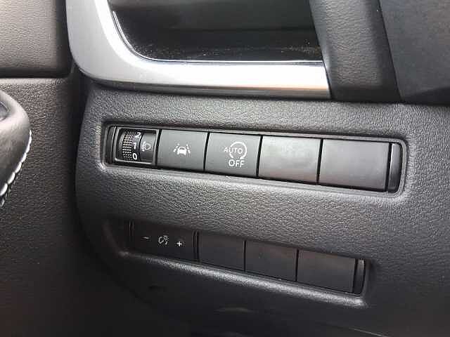 Nissan Qashqai MHEV 140 CV N-Connecta