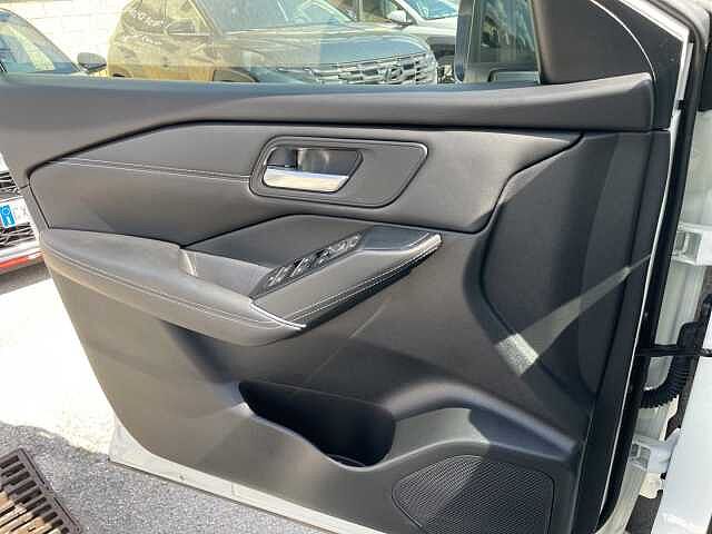 Nissan Qashqai MHEV 140 CV N-Connecta