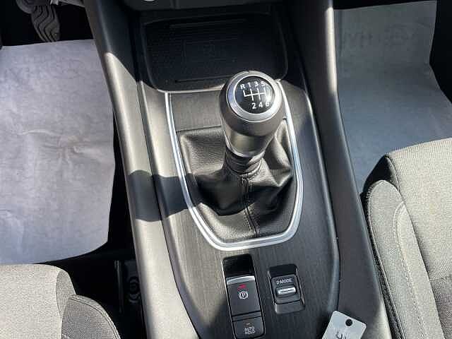 Nissan Qashqai MHEV 140 CV N-Connecta