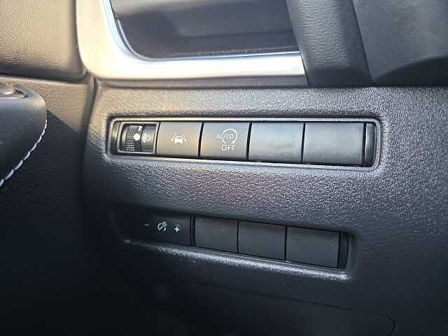 Nissan Qashqai MHEV 140 CV N-Connecta